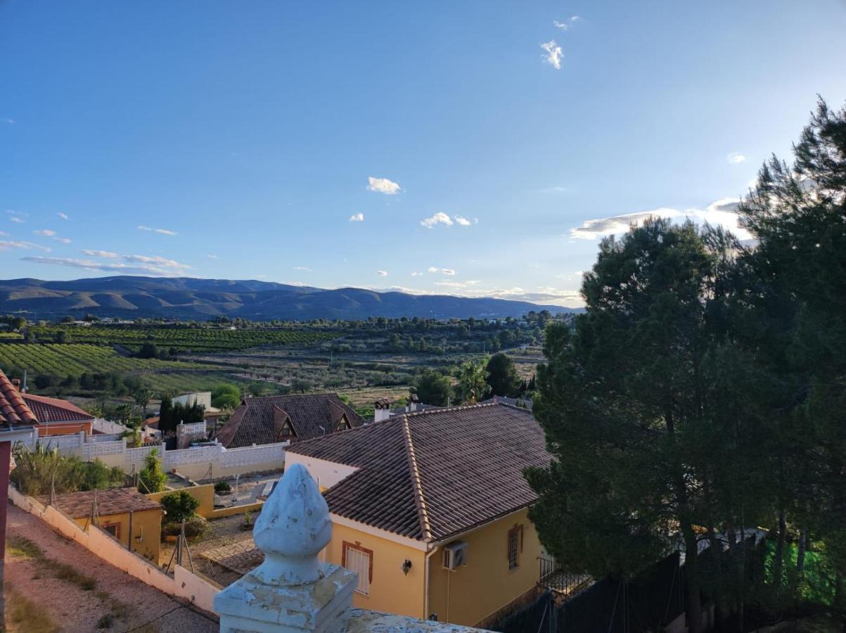 Chateau Angelique Villa Montroy Bagian luar foto
